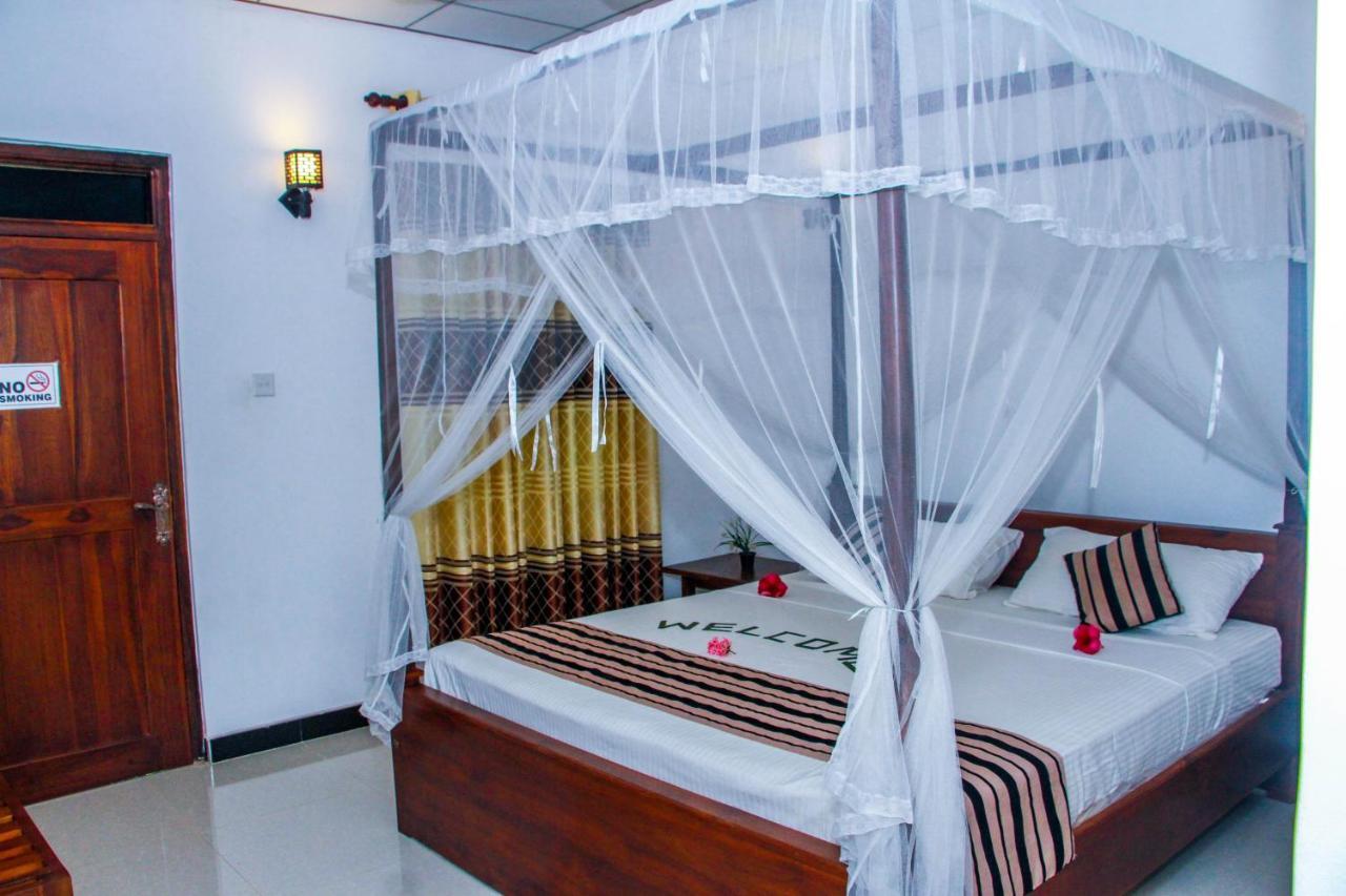 Nimsara Lodge Sigiriya Bagian luar foto