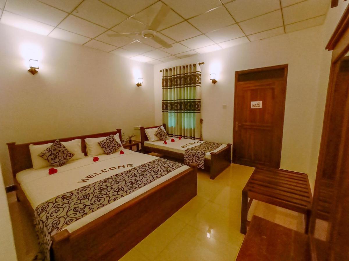 Nimsara Lodge Sigiriya Bagian luar foto