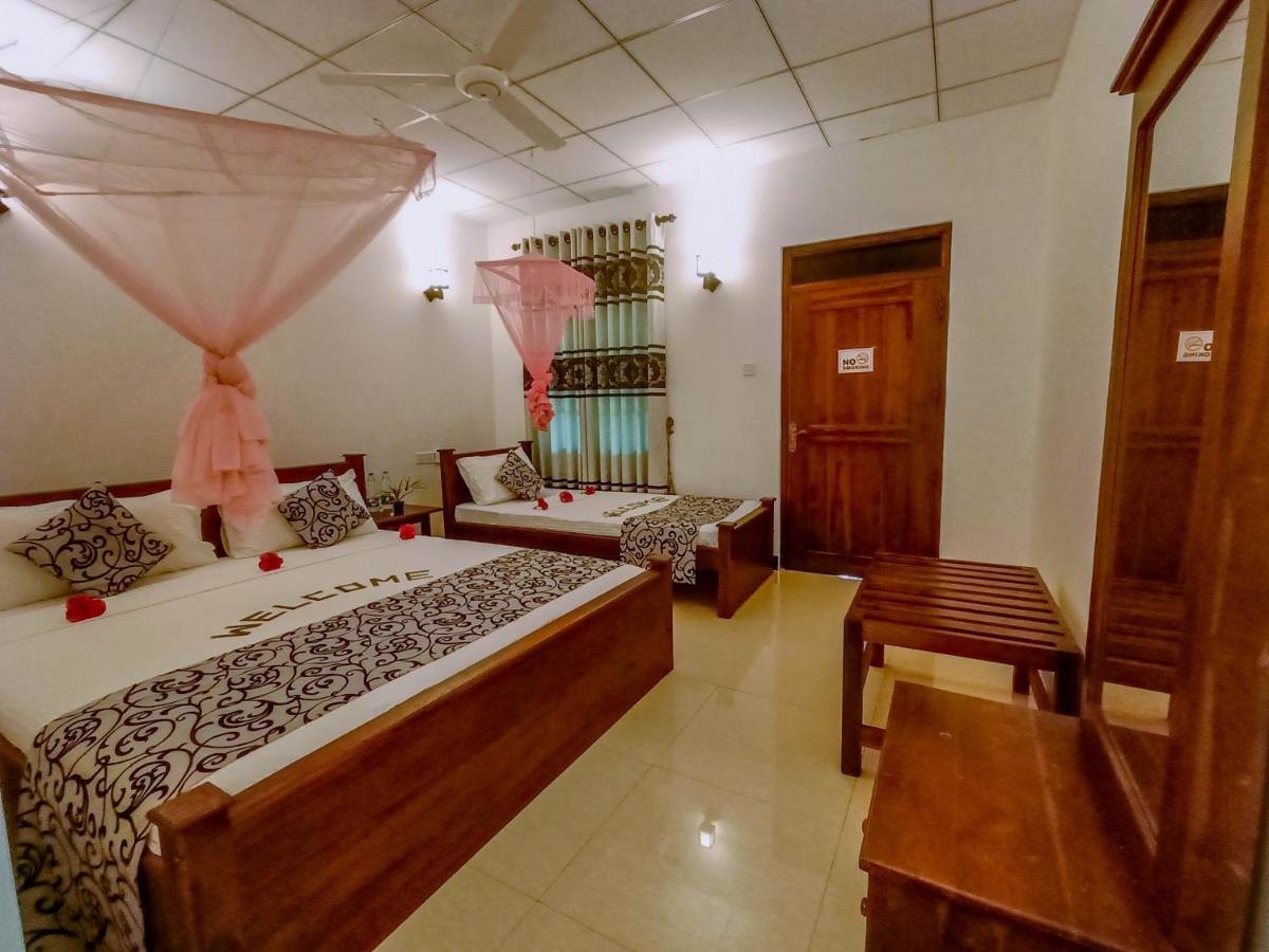 Nimsara Lodge Sigiriya Bagian luar foto